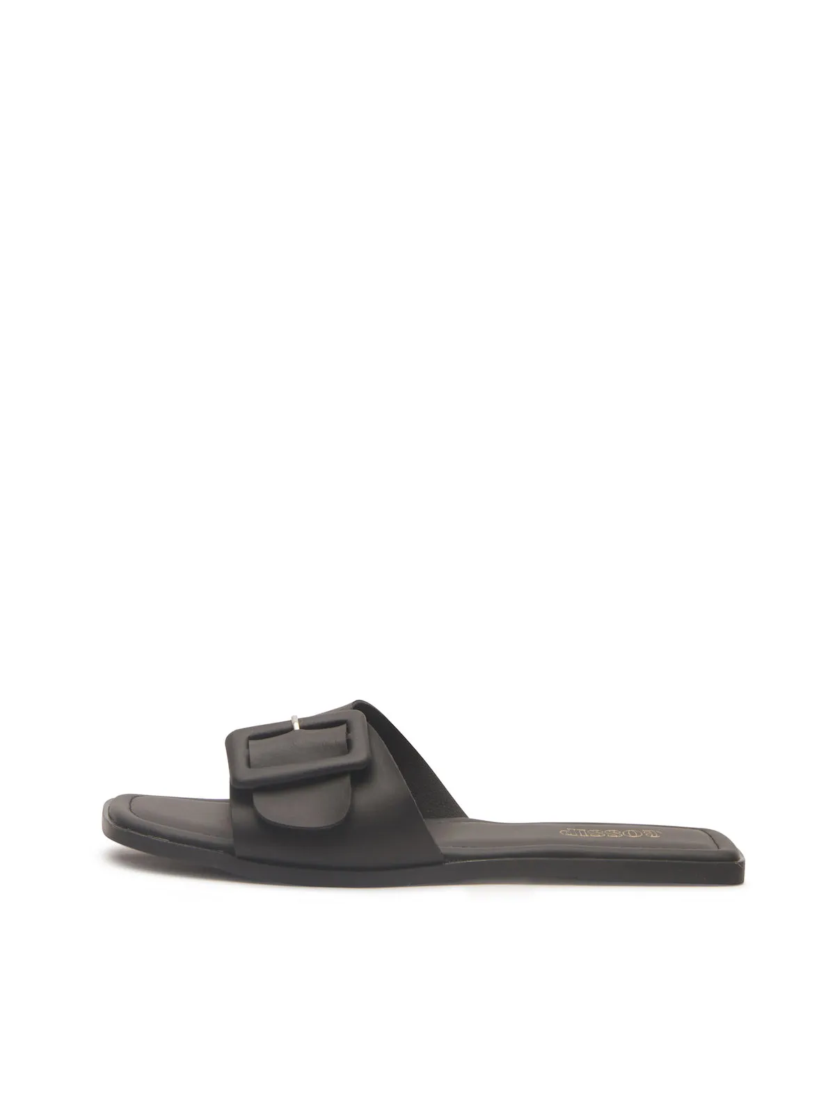 Buckle Monochromatic Flats