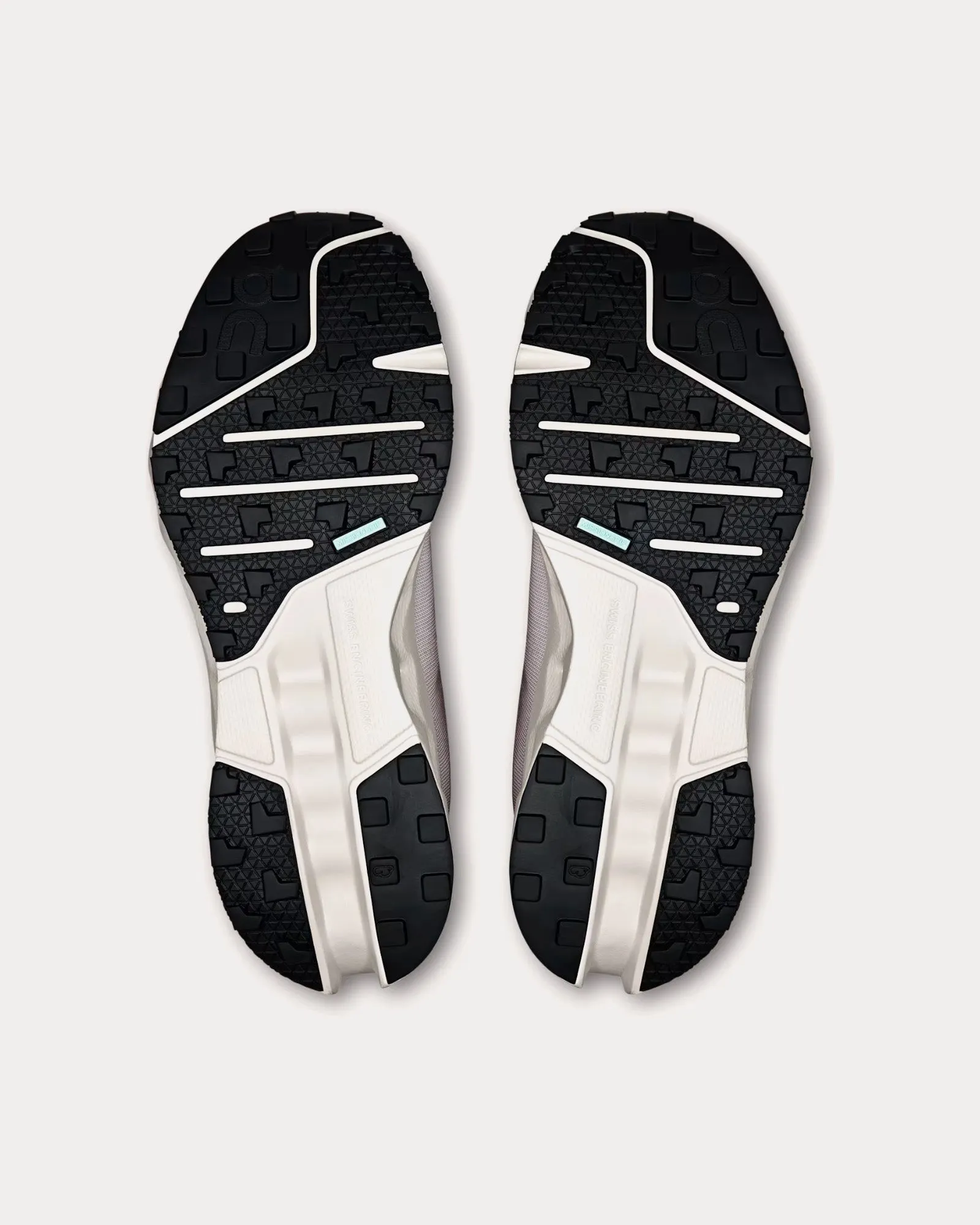 Cloudsurfer Trail Waterproof Desert / Wolf Running Shoes